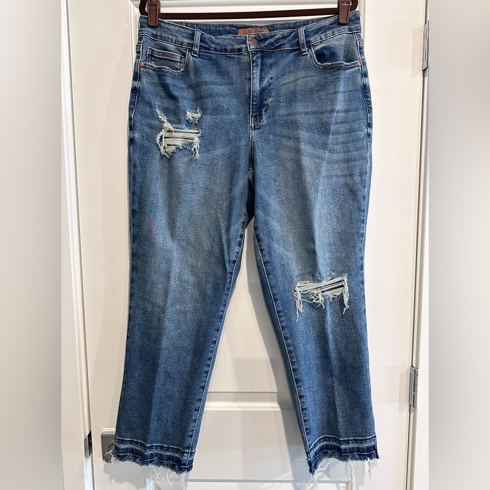 Judy Blue Distressed Boyfriend Fit Jeans